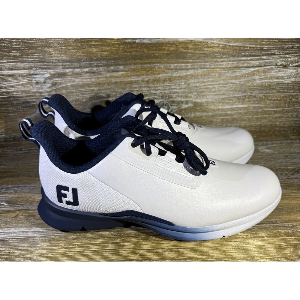 FootJoy FJ Fuel 55422‎ White Navy Blue Spikeless Golf Shoes Men's Size 9.5 NWOB
